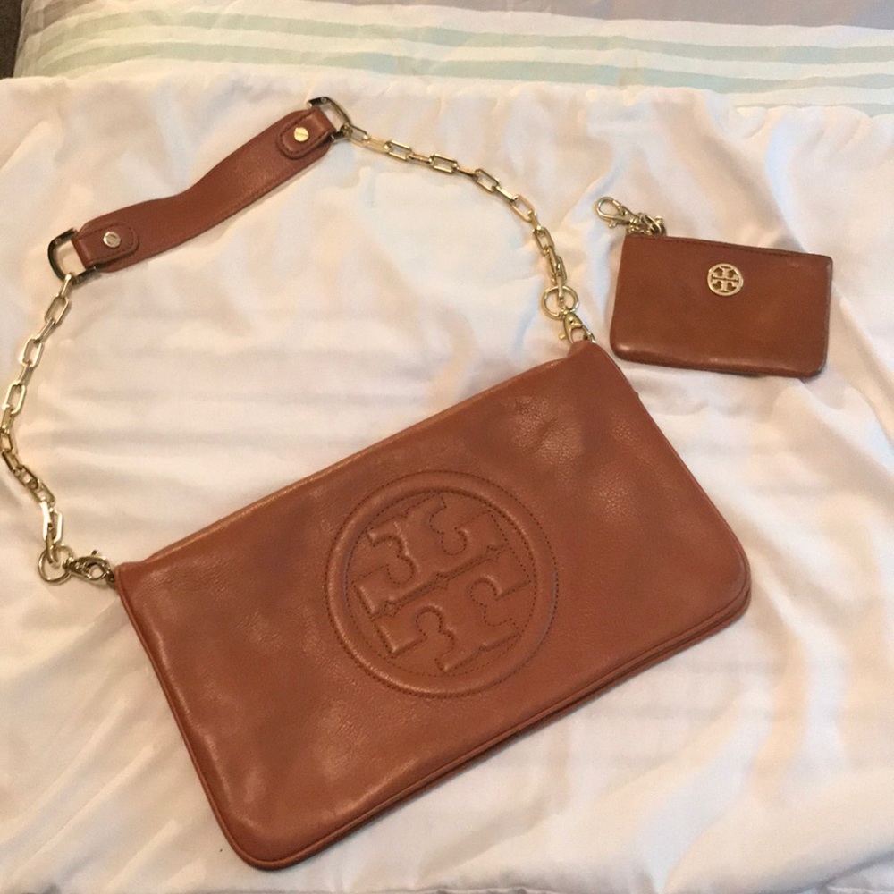 Tory Burch Camel Reva Bag w/matching coin purse